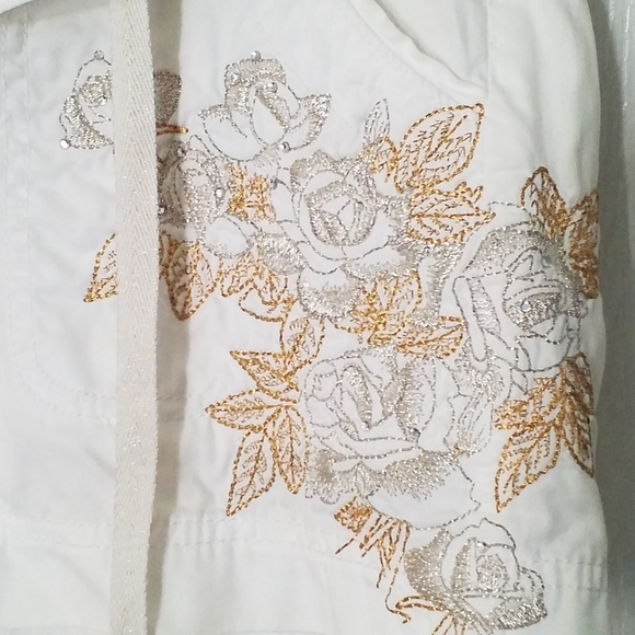 EXPRESS SKIRT Gold Embroidery Roses Sequins WHITE 4 pocket, ribbon tie Size 0 - Picture 13 of 14